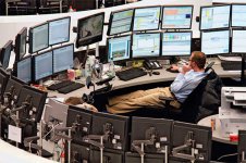 35-wall-street-multimonitor-system-daytrader.jpg